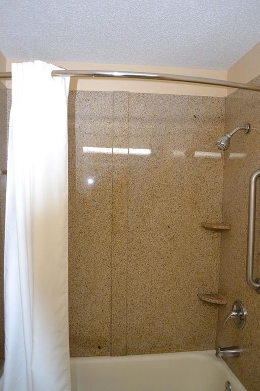 Americas Best Value Inn Smithfield Extérieur photo